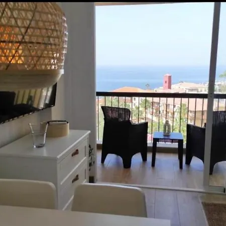 2 Apartments 50M From The Las Americas Promenade Apartment Playa de las Americas (Tenerife)