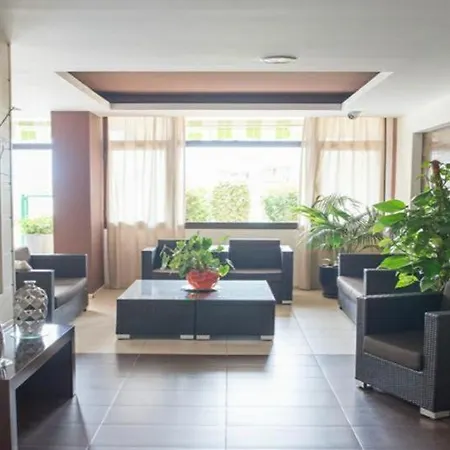 Apartments Las Americas